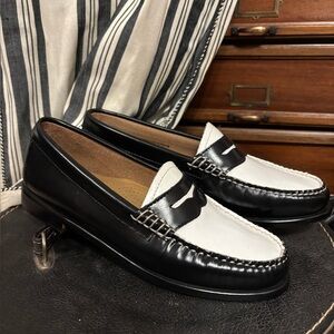 Bass Weejuns Black White Penny Loafer 6.5 genuine leather preppy boat shoes